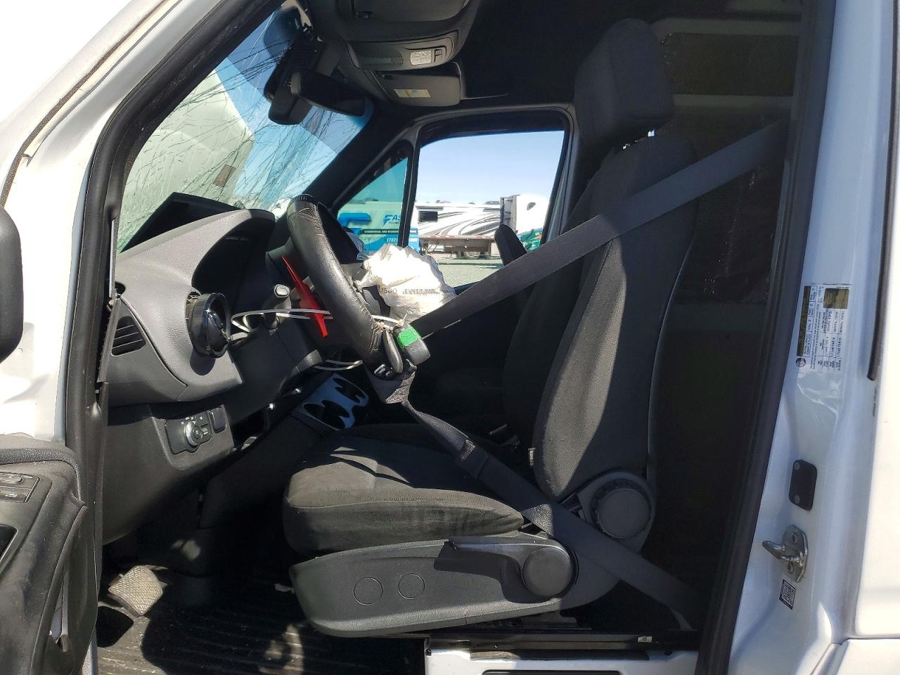 2021 Mercedes Benz Sprinter 2500 VIN W1W40CHY9MT052376 COPART salvage auction — Front End, AZ - CERT OF TITLE - SALVAGE, sold $3,300 on 2026-07-01 (photo 7)