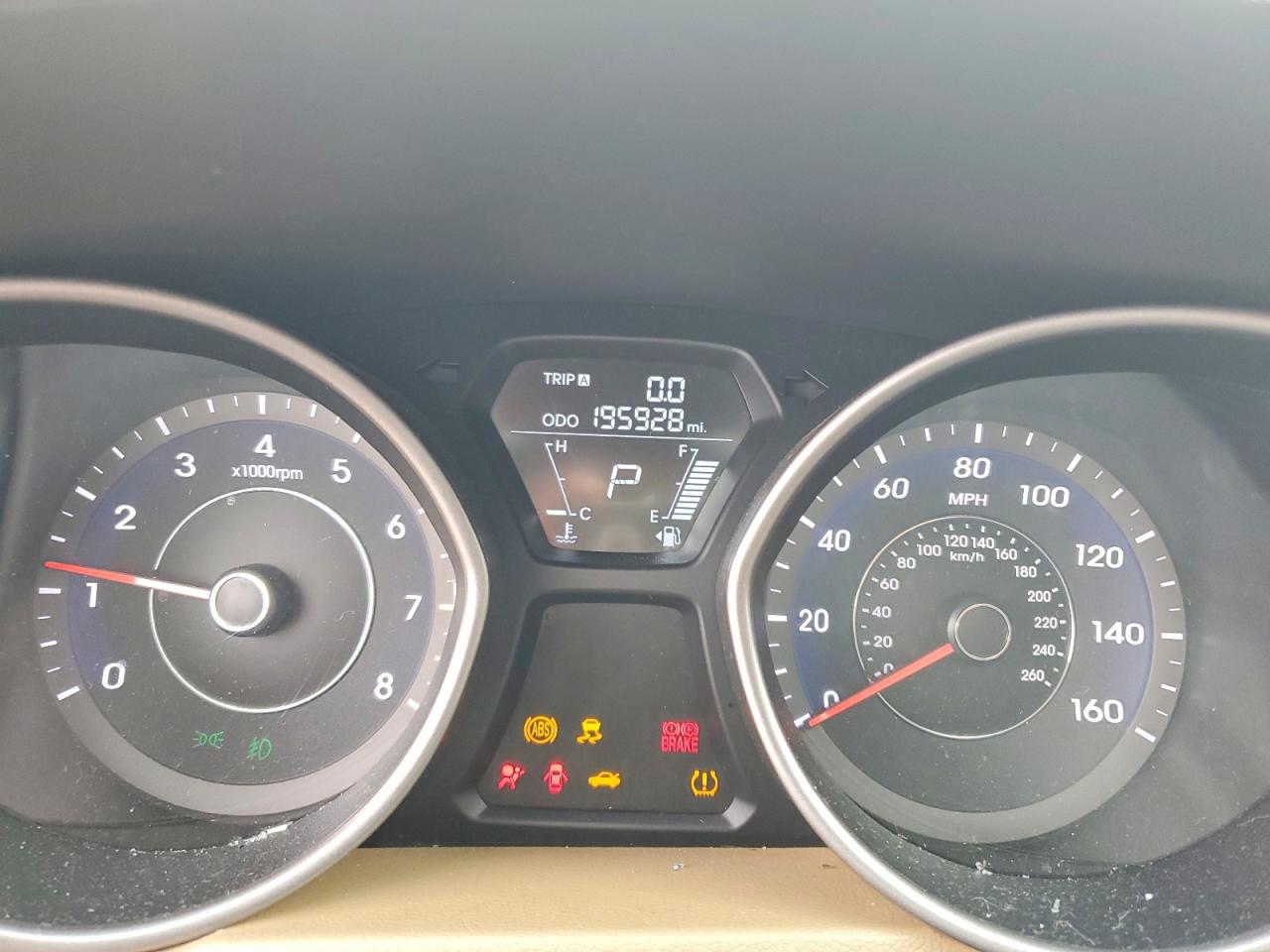 2013 Hyundai Elantra VIN 5NPDH4AE6DH387772 COPART salvage auction — Side, IL - SALVAGE CERTIFICATE, sold $425 on 2026-07-02 (photo 9)