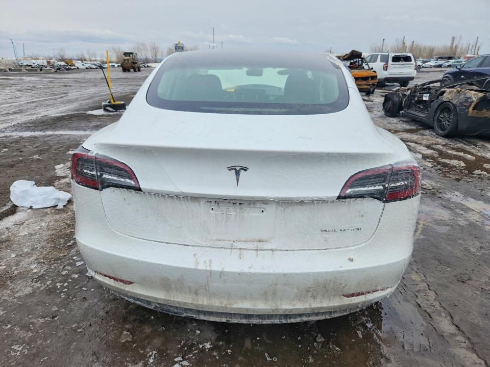 2022 Tesla Model 3 VIN 5YJ3E1EB1NF271124 COPART salvage auction — FRONT END, Qc - Gravement Accidente, sold $4,100 on 2026-07-07 (photo 6)