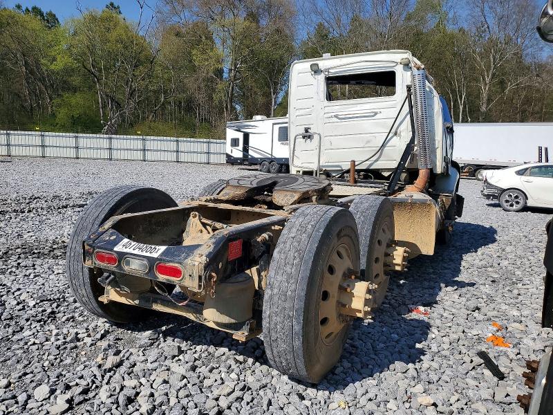 2019 Volvo VIN 4V4WC9DH9KN216977 COPART salvage auction — ROLLOVER, Salvage Title, sold $350 on 2026-07-30 (photo 4)