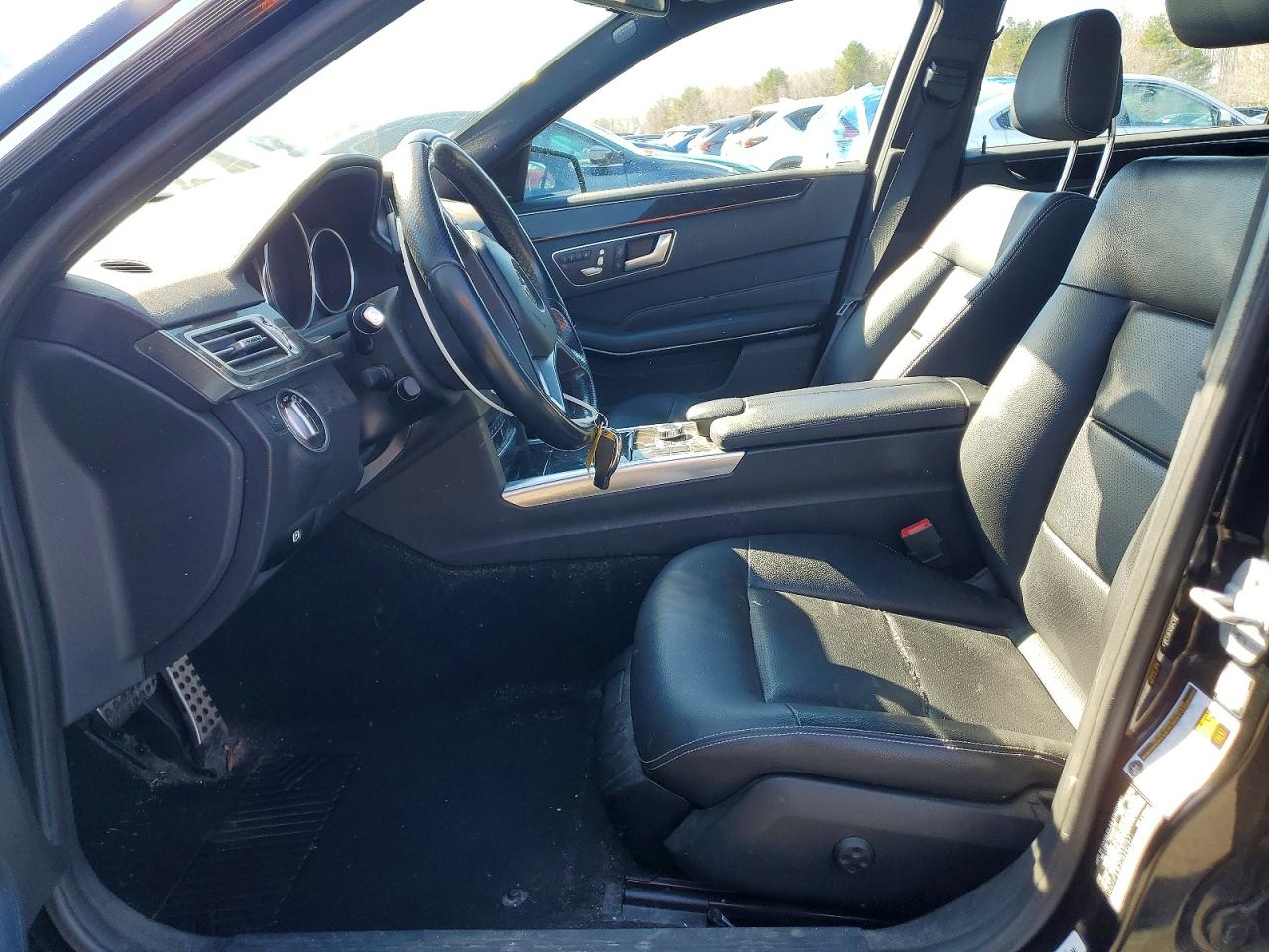 2016 Mercedes Benz E VIN WDDHF8JB3GB280971 COPART salvage auction — Front End, MA - CERT OF TITLE-RECONSTRCTD COLL, sold $1,100 on 2026-07-01 (photo 7)