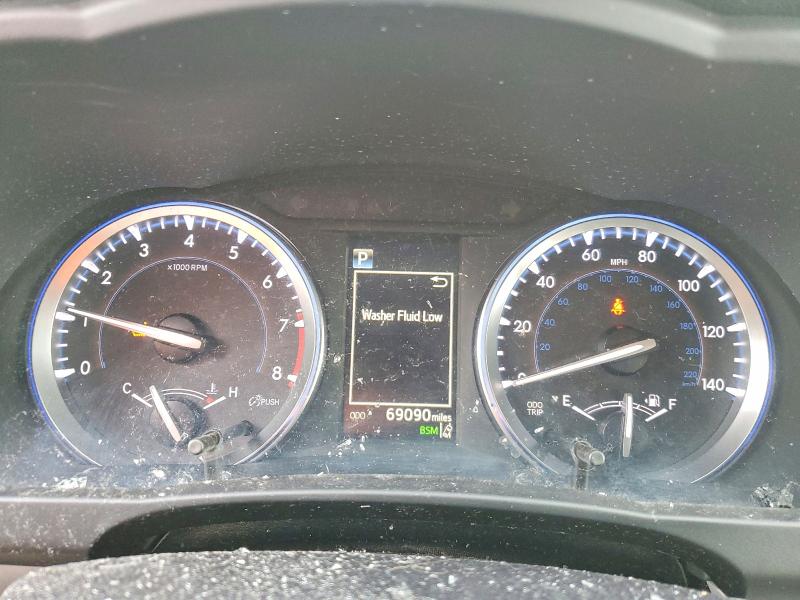 2018 Toyota Highlander VIN 5TDJZRFH8JS812589 COPART salvage auction — WATER/FLOOD, Il - Salvage Cert-Flood, sold $9,000 on 2026-07-06 (photo 9)
