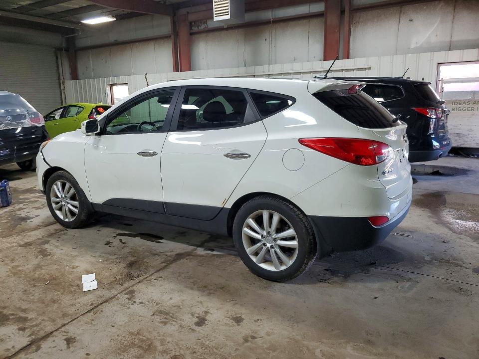 2013 Hyundai Tucson VIN KM8JUCAC2DU557585 COPART salvage auction — FRONT END, Il - Salvage Certificate, sold $350 on 2026-07-28 (photo 2)