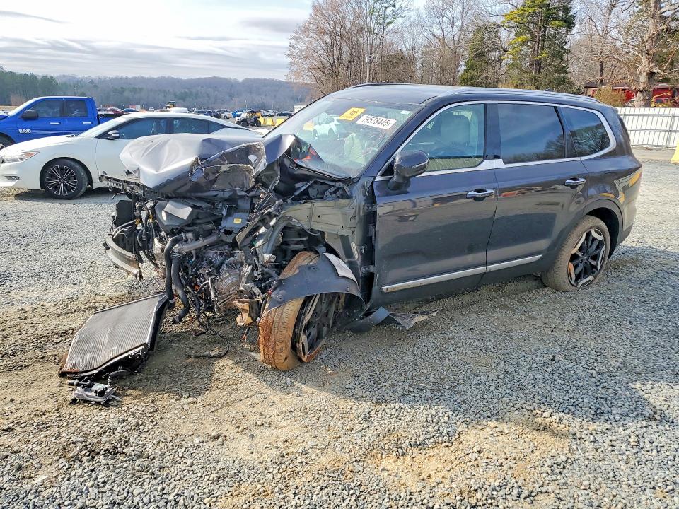 2025 Kia Telluride VIN 5XYP64GC1SG637092 COPART salvage auction — FRONT END, Nc - Salvage Certificate Of Title, sold $700 on 2026-07-30 (photo 1)