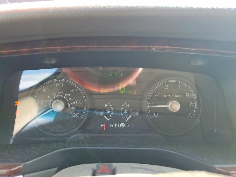 2007 Lincoln TOWN CAR VIN 1LNHM82V07Y611068 COPART salvage auction — FRONT END, Ga - Cert Of Title-Salvage, sold $925 on 2026-07-10 (photo 9)
