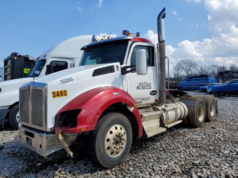 2016 Kenworth T880 VIN 1XKZD40X1GJ483460 COPART salvage auction — REAR END, AL - CERT OF TITLE-SALVAGE TITLE, sold $3,500 on 2026-07-09 (photo 2)