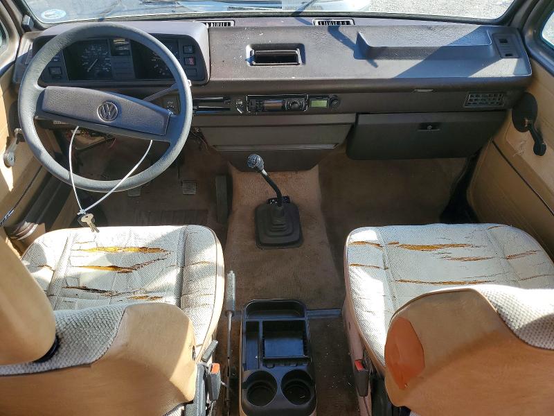 1987 Volkswagen VIN WV2XB0256GH018257 COPART salvage auction — MINOR DENT/SCRATCHES, Ca - App For Dup Clean Or Ac, sold $3,700 on 2026-07-10 (photo 8)