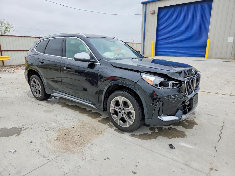 2024 BMW X1 VIN WBX73EF05R5Z81536 COPART salvage auction — FRONT END, Tx - Certificate Of Title, sold $12,100 on 2026-07-15 (photo 4)