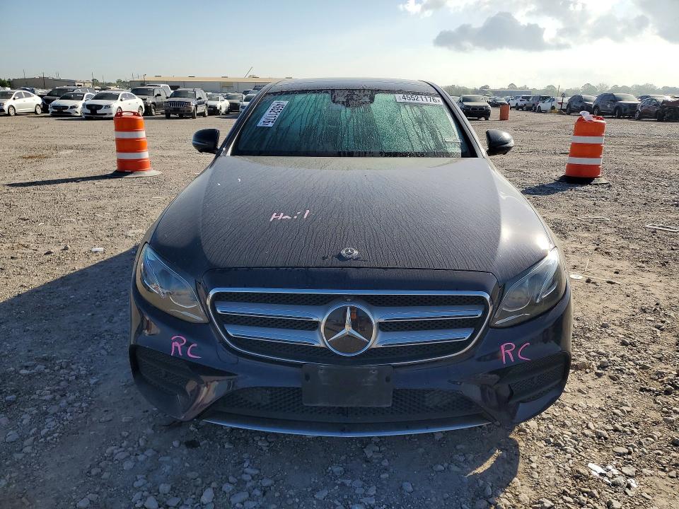 2017 Mercedes-benz E-klasse VIN WDDZF4JB3HA286452 COPART salvage auction — SIDE, TX - SALVAGE VEHICLE TITLE, sold $5,400 on 2026-07-02 (photo 5)
