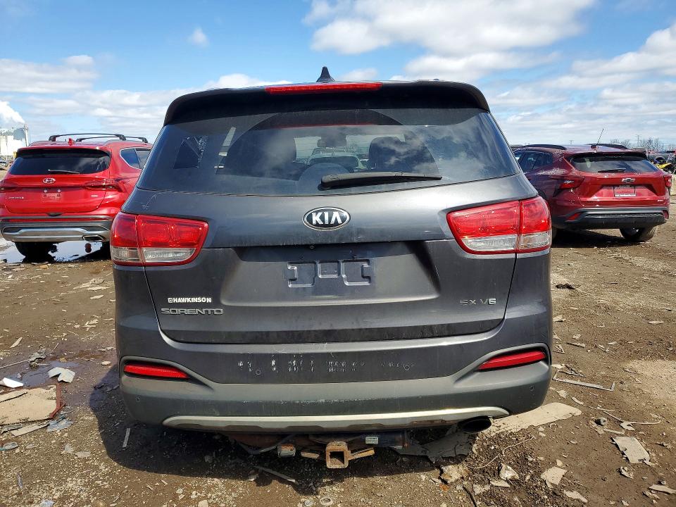 2017 Kia Sorento VIN 5XYPHDA51HG203607 COPART salvage auction — NORMAL WEAR, Il - Certificate Of Title, sold $2,400 on 2026-07-10 (photo 6)