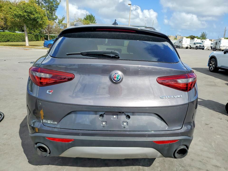 2019 Alfa romeo Stelvio VIN ZASPAKBN3K7C51774 COPART salvage auction — FRONT END, Salvage Title, sold $6,600 on 2026-08-17 (photo 6)