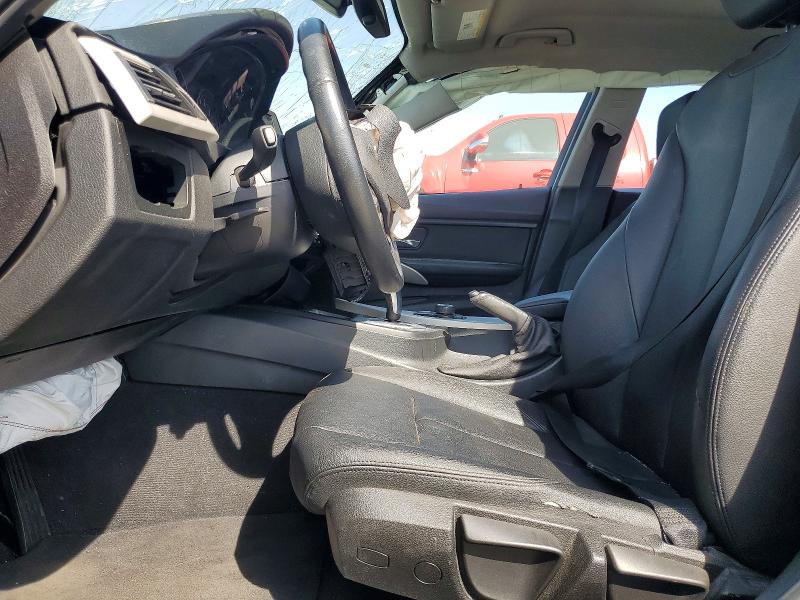 2014 BMW 3er VIN WBA3B1G53ENS78672 COPART salvage auction — ROLLOVER, Ca - Salvage Certificate, sold $400 on 2026-07-10 (photo 7)