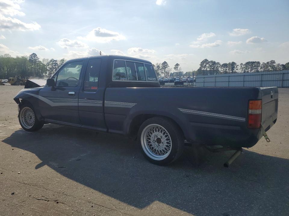 1990 Toyota Pickup VIN JT4VN93DXL5016269 COPART salvage auction — FRONT END, Nc - Salvage Certificate Of Title, sold $2,450 on 2026-07-16 (photo 2)