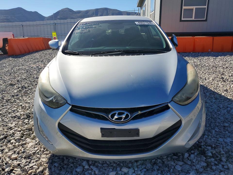 2013 Hyundai Elantra VIN KMHDH6AE1DU007430 COPART salvage auction — MINOR DENT/SCRATCHES, Nv - Certificate Of Title, sold $800 on 2026-07-29 (photo 5)