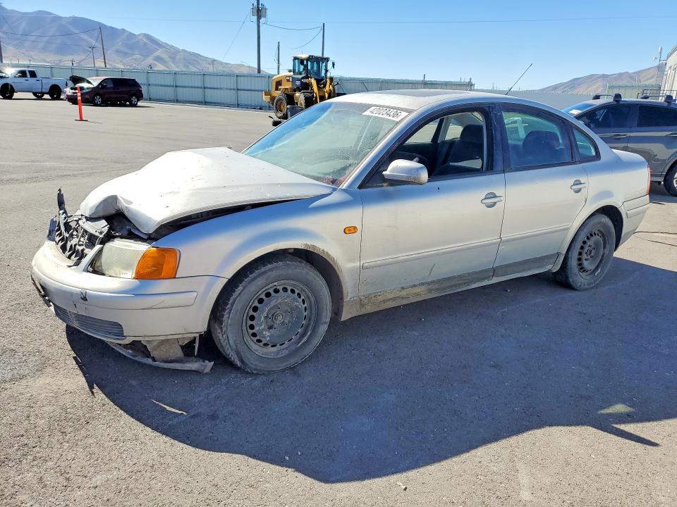 1998 Volkswagen Passat VIN WVWMA63B0WE163032 COPART salvage auction — FRONT END, Ut - Salvage Certificate, sold $150 on 2026-07-17 (photo 1)