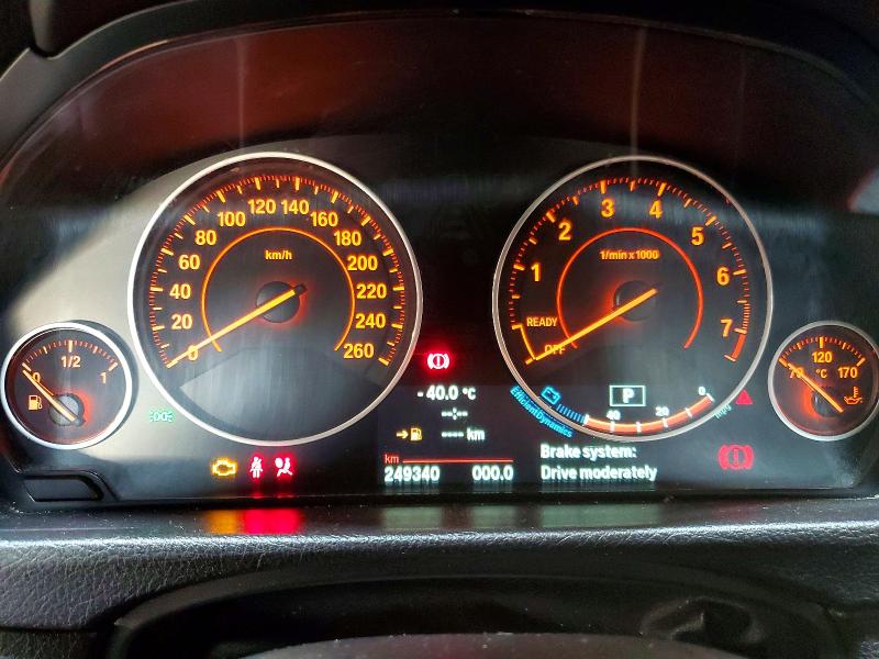 2013 BMW 3er VIN WBA3B3C59DF533237 COPART salvage auction — REAR END, Salvage Title, sold $125 on 2026-08-03 (photo 9)