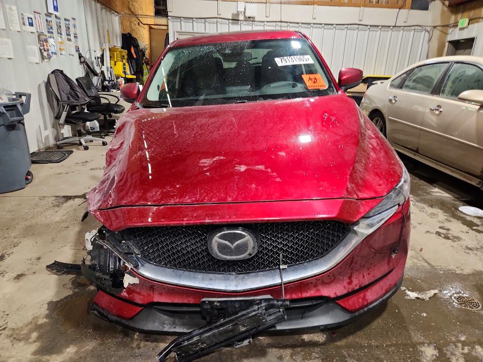 2020 Mazda Cx-5 VIN JM3KFBDM4L0725547 COPART salvage auction — BIOHAZARD/CHEMICAL, AK - BILL OF SALE- SALVAGE, sold $25 on 2026-07-28 (photo 5)
