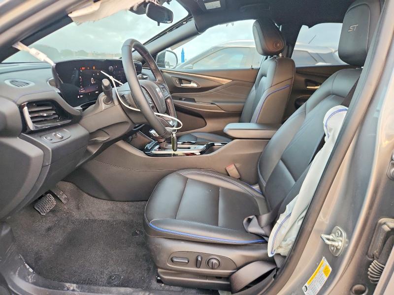 2025 Buick Envista VIN KL47LBEPXSB087902 COPART salvage auction — FRONT END, Tx - Salvage Vehicle Title, sold $6,100 on 2026-07-09 (photo 7)