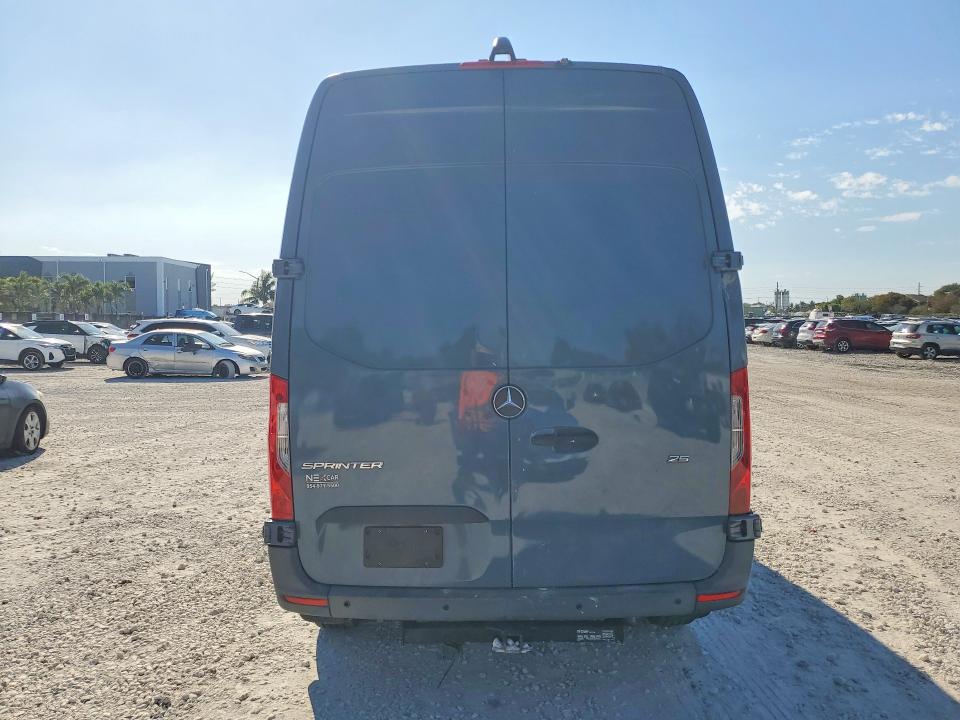 2019 Mercedes-benz Sprinter VIN WD4PF0CD5KT003981 COPART salvage auction — FRONT END, Salvage Title, sold $3,000 on 2026-07-28 (photo 6)