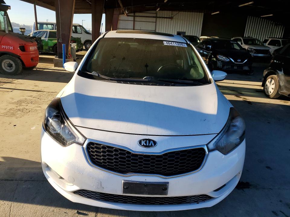2015 Kia VIN KNAFX5A80F5287565 COPART salvage auction — REAR END, Salvage Title, sold $650 on 2026-07-23 (photo 5)