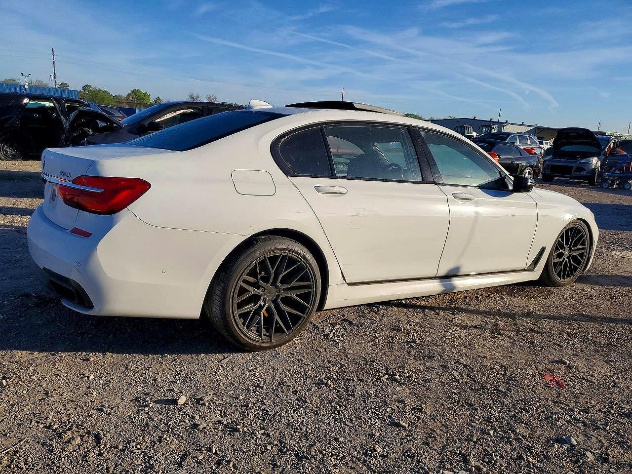 2019 BMW 7 Series VIN WBA7F2C58KB239932 COPART salvage auction — Water/Flood, TX - SALVAGE TITLE-FLOOD DAMAGE, sold $4,050 on 2026-07-02 (photo 3)
