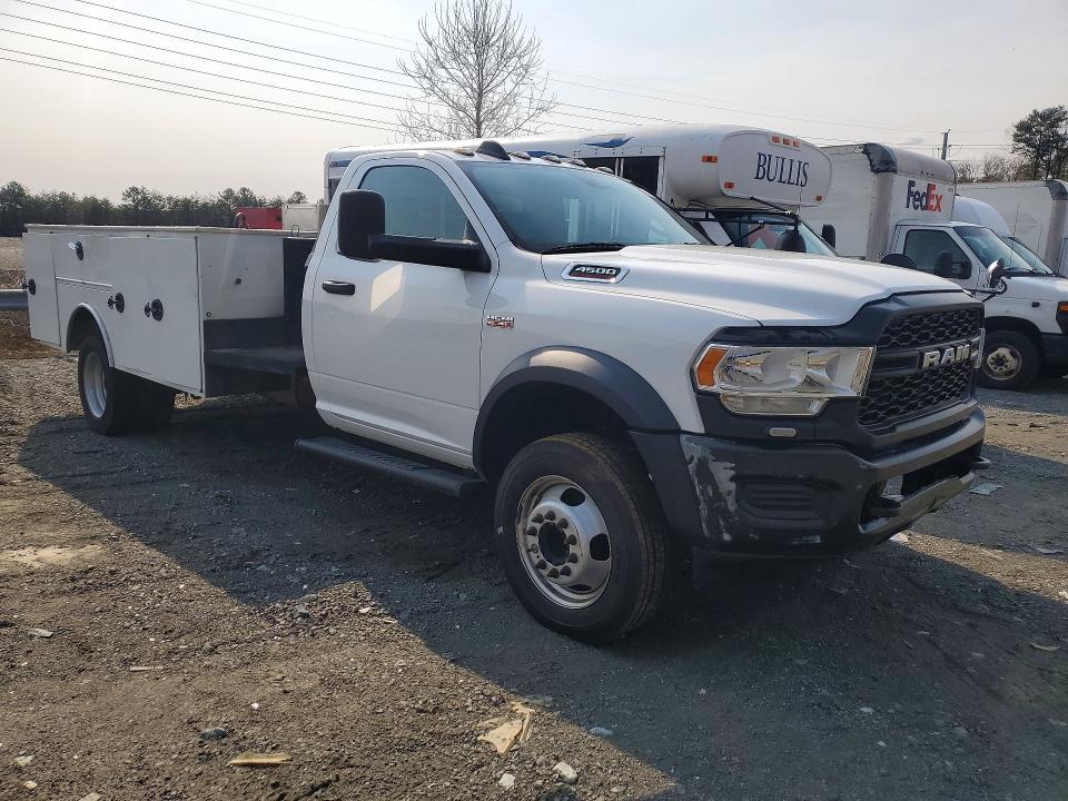 2021 Ram 4500 VIN 3C7WRKCJ3MG573673 COPART salvage auction — MINOR DENT/SCRATCHES, Nj - Certificate Of Title (P), sold $13,800 on 2026-07-27 (photo 4)