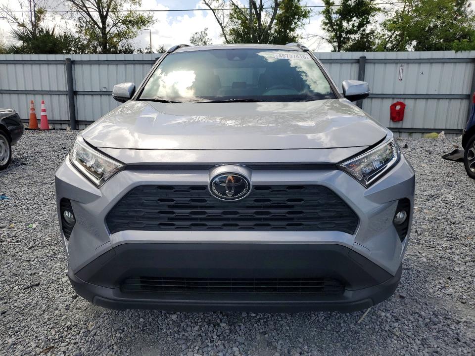 2019 Toyota Rav4 VIN JTMP1RFV4KD523925 COPART salvage auction — REAR END, Fl - Cert Of Title Slvg Rebuildable, sold $1,200 on 2026-07-24 (photo 5)