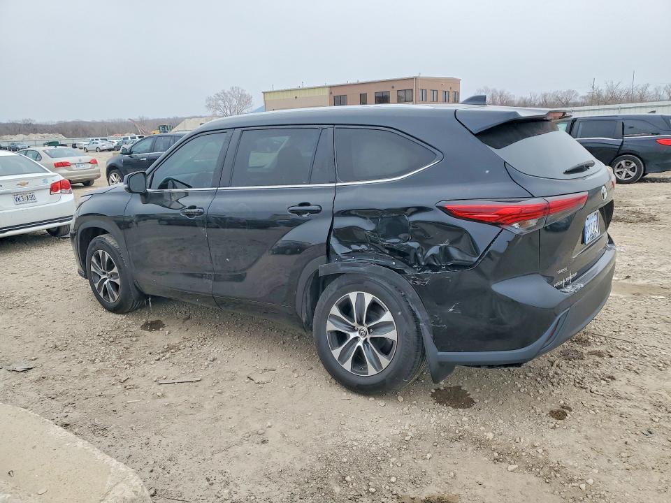 2023 Toyota VIN 5TDKDRBH5PS500683 COPART salvage auction — SIDE, Ks - Cert Of Title-Salvage, sold $13,700 on 2026-07-16 (photo 2)