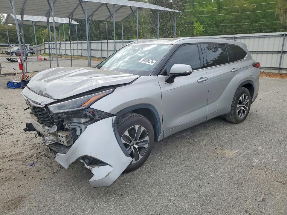 2021 Toyota VIN 5TDGZRAH7MS074094 COPART salvage auction — FRONT END, Sc - Cert Of Title-Salvage, sold $15,000 on 2026-07-06 (photo 1)