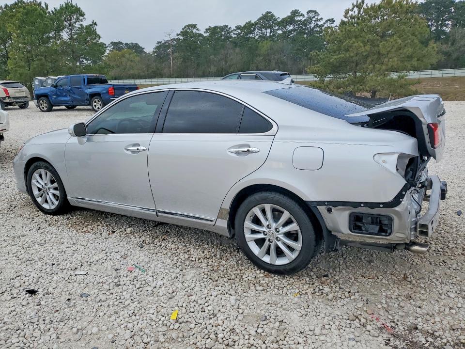 2011 Lexus Es 350 VIN JTHBK1EG3B2465540 COPART salvage auction — REAR END, Tx - Certificate Of Title, sold $1,600 on 2026-07-24 (photo 2)