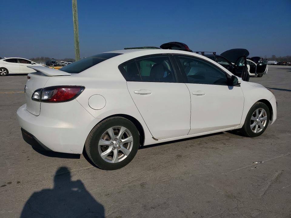 2011 Mazda 3 VIN JM1BL1VF6B1381059 COPART salvage auction — SIDE, TN - SALVAGE CERTIFICATE (P), sold $1,250 on 2026-07-13 (photo 3)