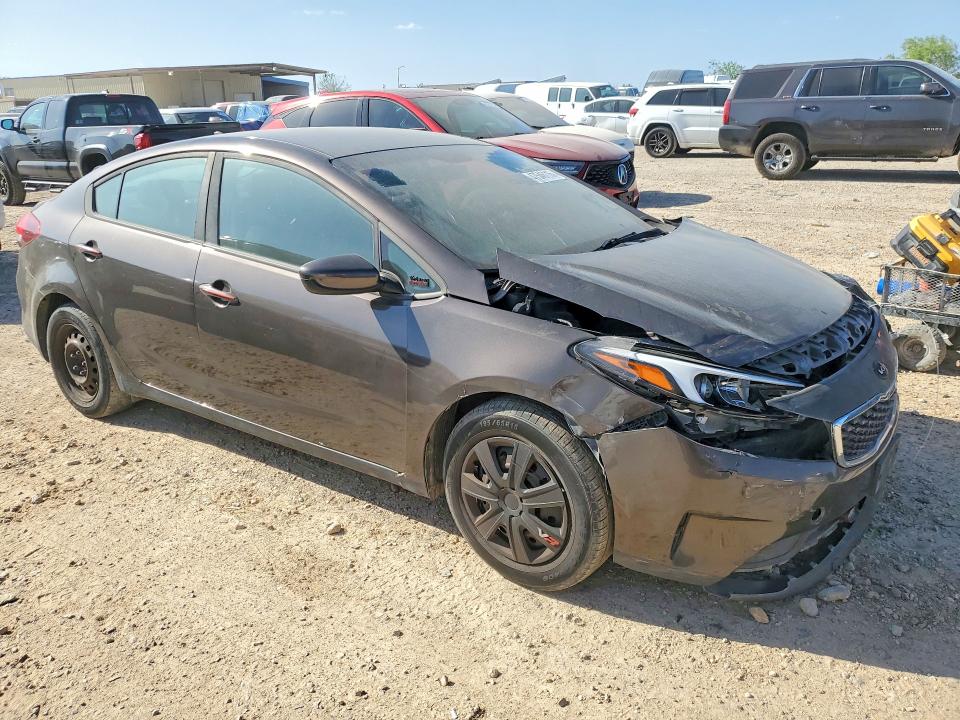 2018 Kia Forte VIN 3KPFK4A74JE197254 COPART salvage auction — FRONT END, Tx - Salvage Vehicle Title, sold $1,900 on 2026-07-09 (photo 4)