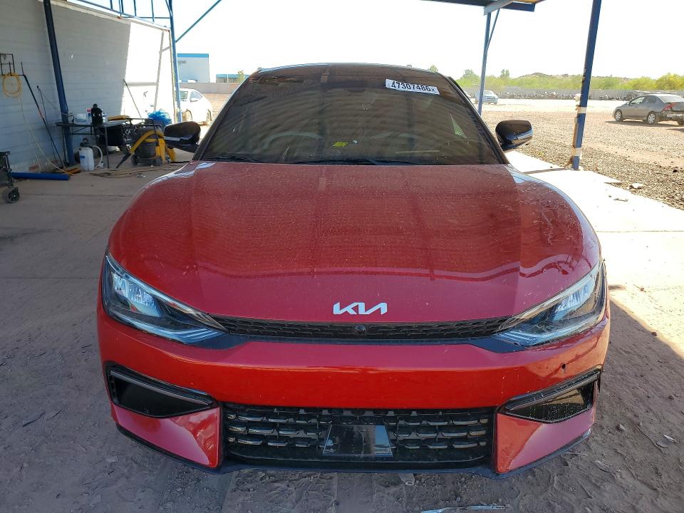 2024 Kia Ev6 VIN KNDC4DLC7R5203725 COPART salvage auction — SIDE, Salvage Title, sold $11,700 on 2026-07-16 (photo 5)