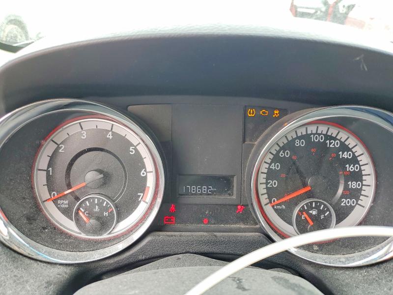 2011 Dodge Grand caravan VIN 2D4RN4DG2BR651858 COPART salvage auction — FRONT END, On - Permit Salvage, sold $200 on 2026-07-02 (photo 9)
