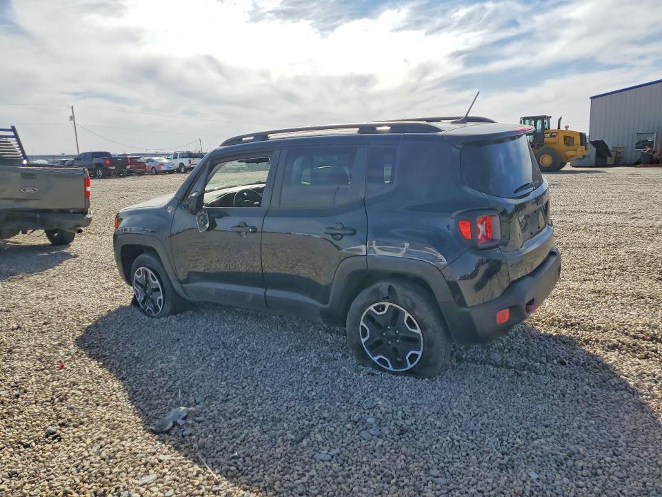 2017 Jeep Renegade VIN ZACCJBCB7HPF93252 COPART salvage auction — FRONT END, Tx - Salvage Vehicle Title, sold $100 on 2026-07-07 (photo 2)