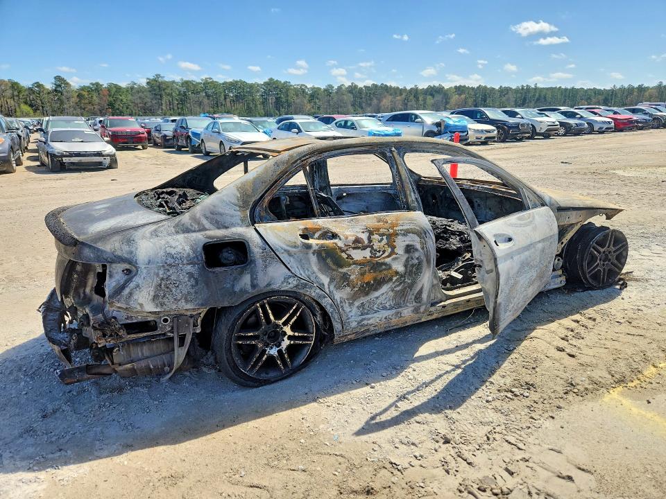 2008 Mercedes-benz C-klasse VIN WDDGF56X18F123688 COPART salvage auction — BURN, Sc - Non-Reb & Rem Salvage Title, sold $200 on 2026-07-06 (photo 3)