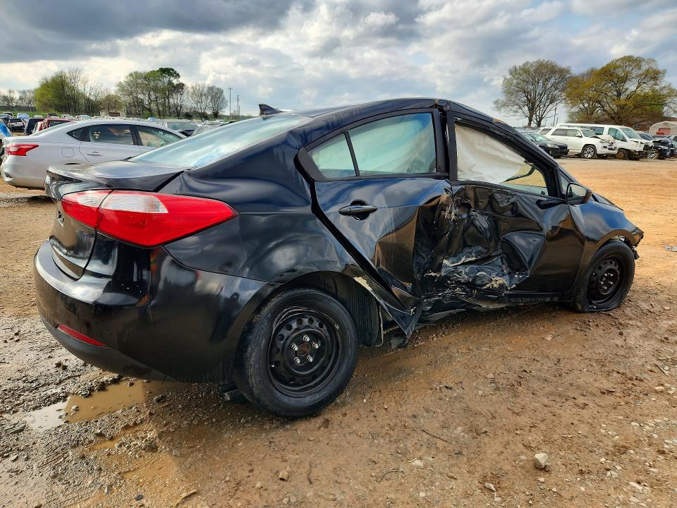 2016 Kia Forte VIN KNAFK4A65G5528450 COPART salvage auction — ALL OVER, Al - Cert Of Title-Parts Only Salvg, sold $250 on 2026-07-15 (photo 3)