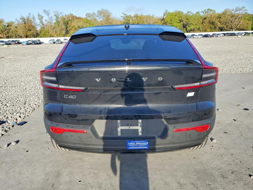 2022 Volvo C40 VIN YV4ED3GB9N2001126 COPART salvage auction — FRONT END, Fl - Cert Of Title Slvg Rebuildable, sold $11,300 on 2026-07-13 (photo 6)