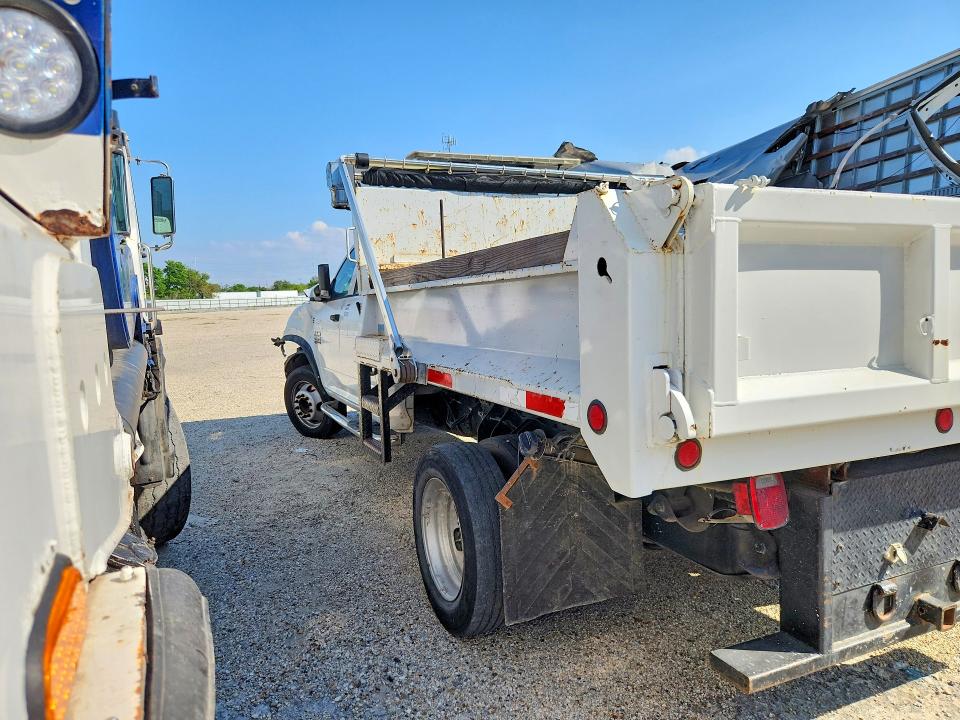 2016 Ram 4500 VIN 3C7WRKEJ1GG325472 COPART salvage auction — FRONT END, LA - CERT OF TITLE-SALVAGE, sold $925 on 2026-07-15 (photo 2)