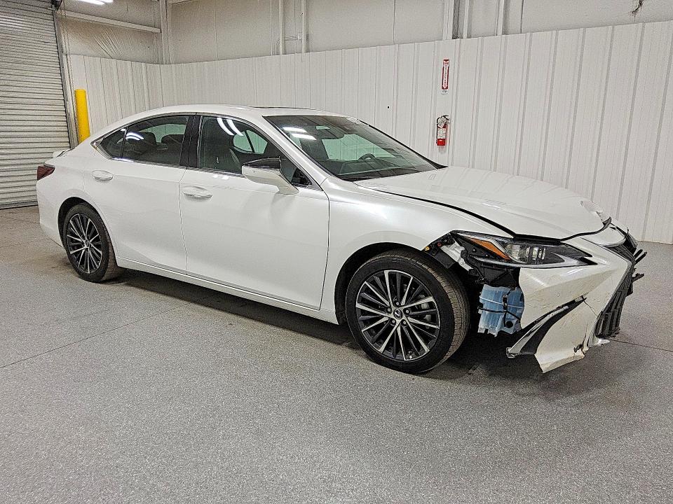 2024 Lexus ES VIN 58ADA1C19RU053878 COPART salvage auction — Front End, CA - CERTIFICATE OF TITLE, sold $17,700 on 2026-04-16 (photo 4)