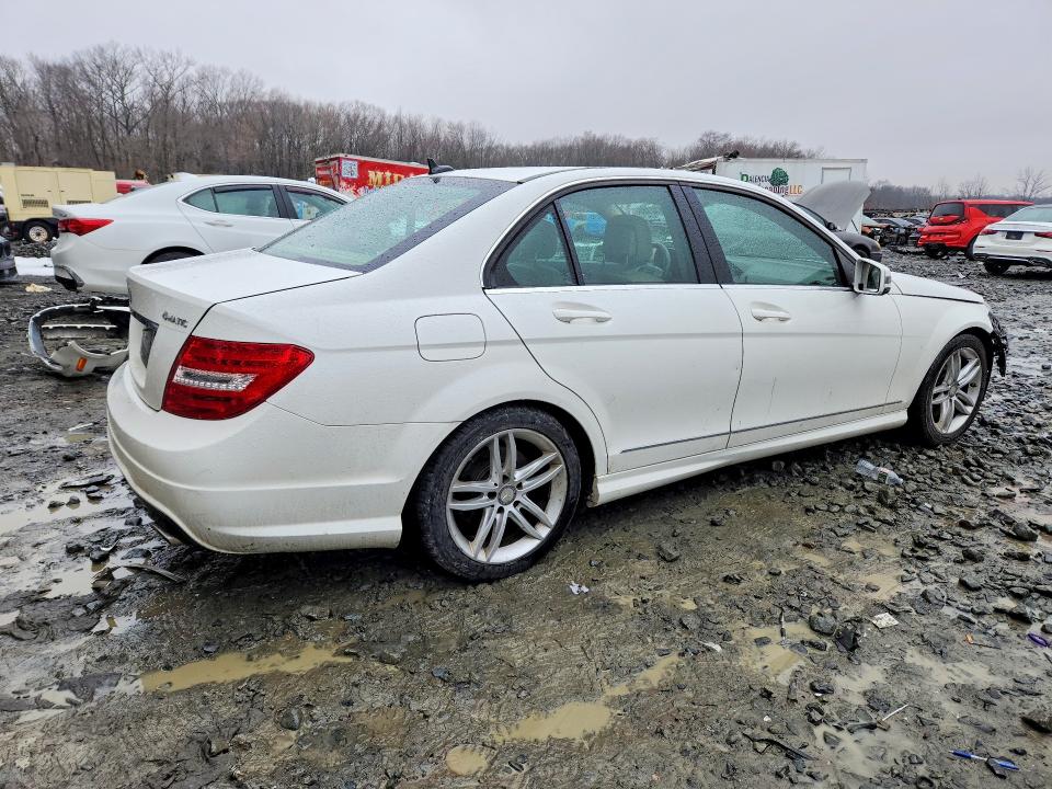 2014 Mercedes-benz C-klasse VIN WDDGF8AB7EA956868 COPART salvage auction — FRONT END, Nj - Cert Of Title-Salvage, sold $1,700 on 2026-08-05 (photo 3)