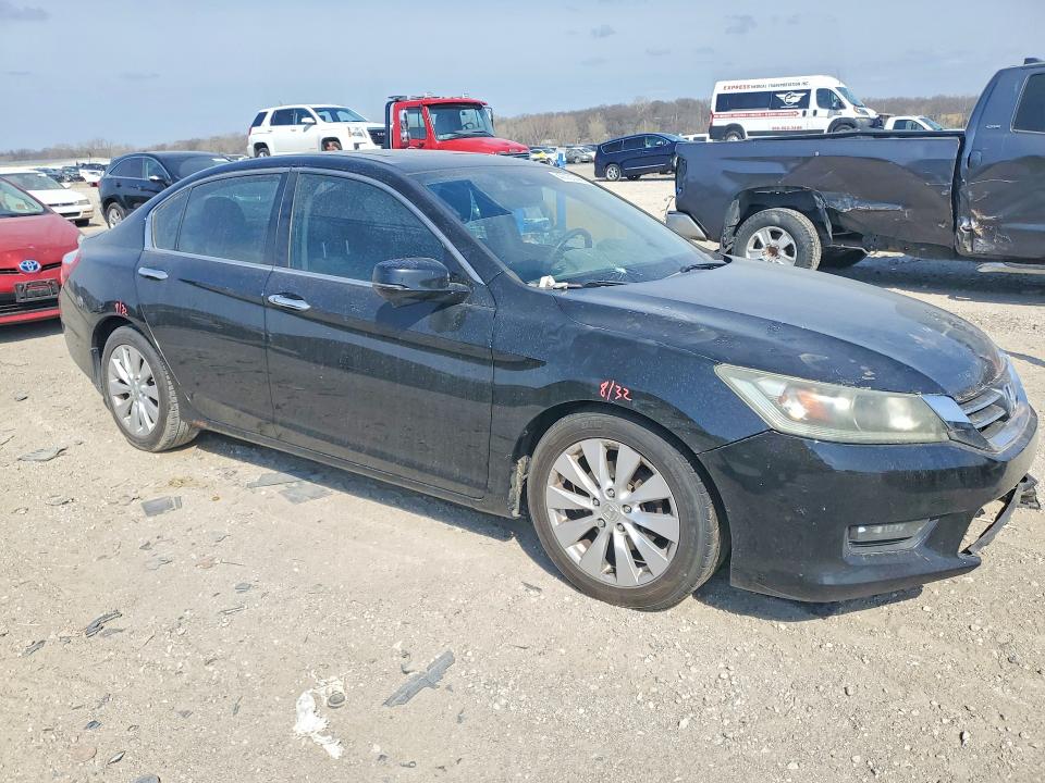 2014 Honda Accord VIN 1HGCR2F88EA064205 COPART salvage auction — FRONT END, Ks - Cert Of Title-Salvage, sold $1,250 on 2026-07-02 (photo 4)