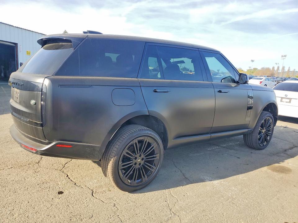 2023 Land rover RANGE ROVER VIN SALKPBFU8PA043251 COPART salvage auction — MINOR DENT/SCRATCHES, Ca - Salvage Certificate, sold $70,500 on 2026-07-30 (photo 3)