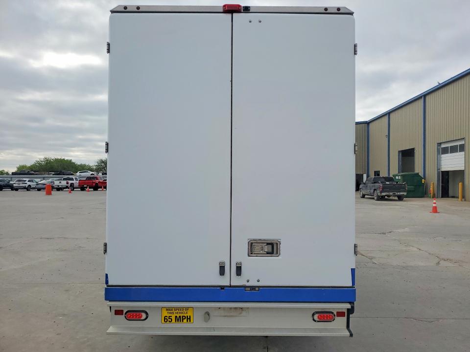 2022 Ford Transit VIN 1FDBW5Z80NKA01721 COPART salvage auction — NORMAL WEAR, Tx - Certificate Of Title, sold $17,000 on 2026-07-30 (photo 6)