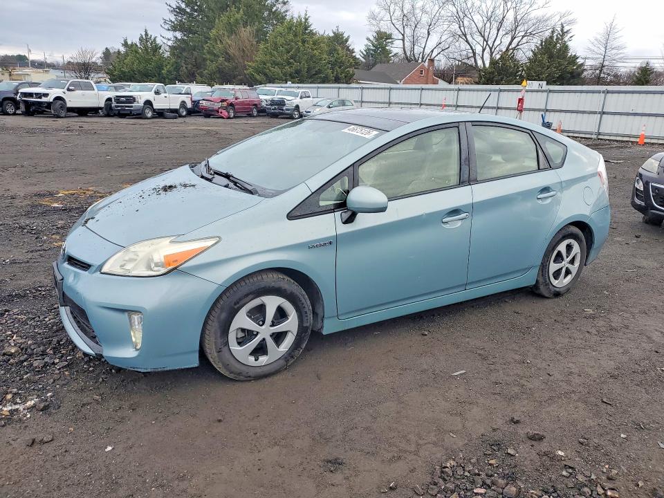 2014 Toyota Prius VIN JTDKN3DU2E1735119 COPART salvage auction — SIDE, Md - Cert Of Salvage > 75% Damage, sold $3,650 on 2026-07-20 (photo 1)