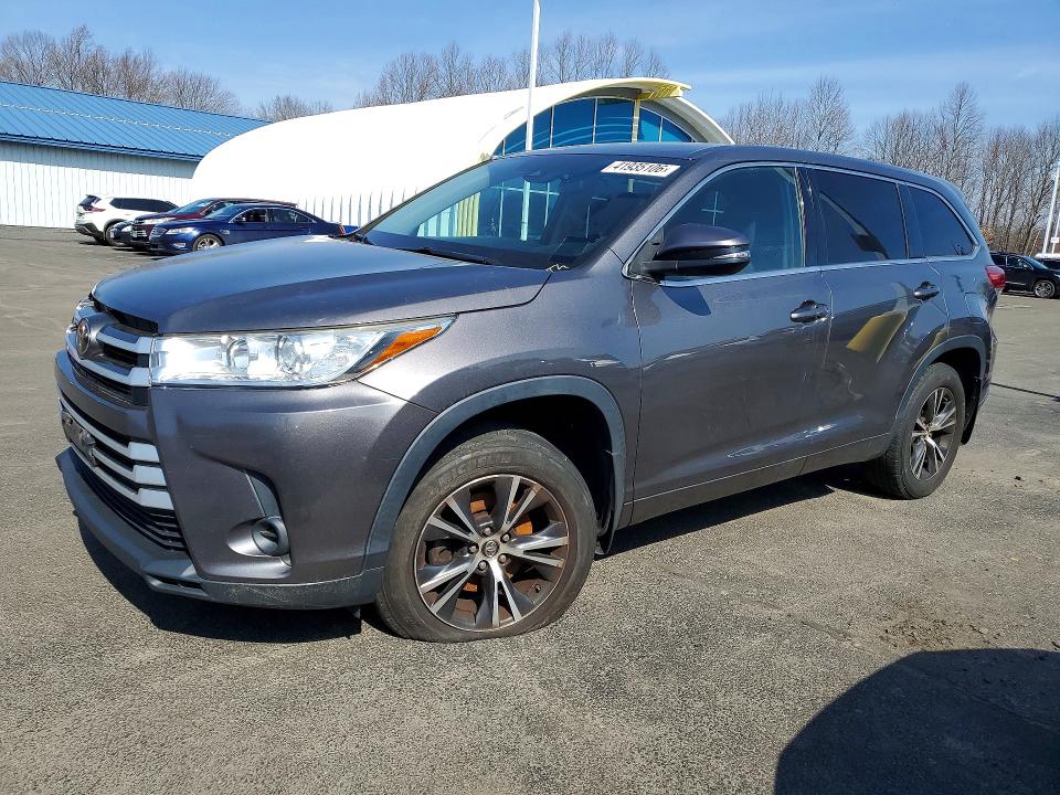 2017 Toyota Highlander VIN 5TDBZRFH3HS427097 COPART salvage auction — FRONT END, CT - CERTIFICATE OF TITLE, sold $10,200 on 2026-07-02 (photo 1)