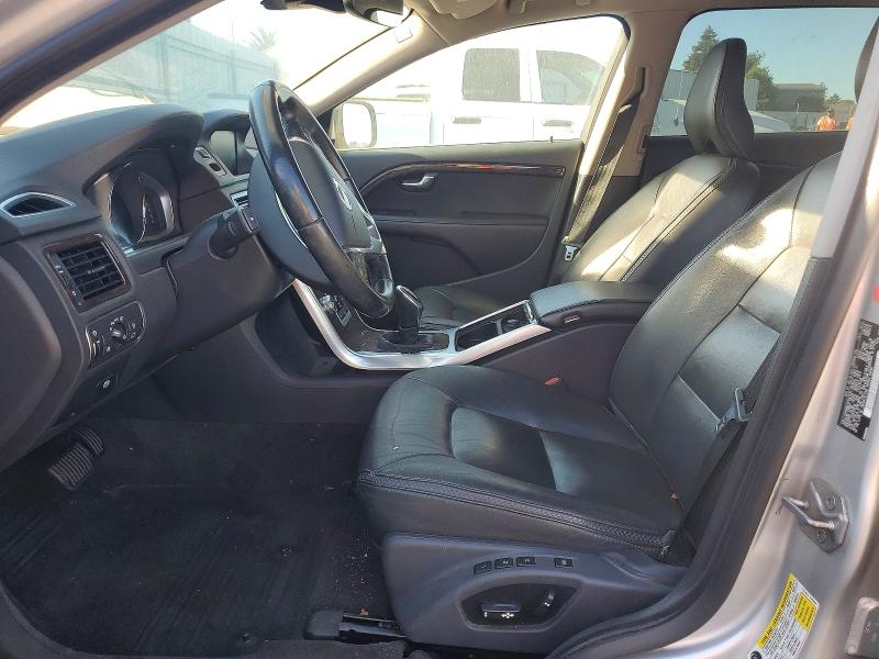 2016 Volvo VIN YV440MBK4G1247532 COPART salvage auction — MINOR DENT/SCRATCHES, Salvage Title, sold $3,750 on 2026-07-22 (photo 7)