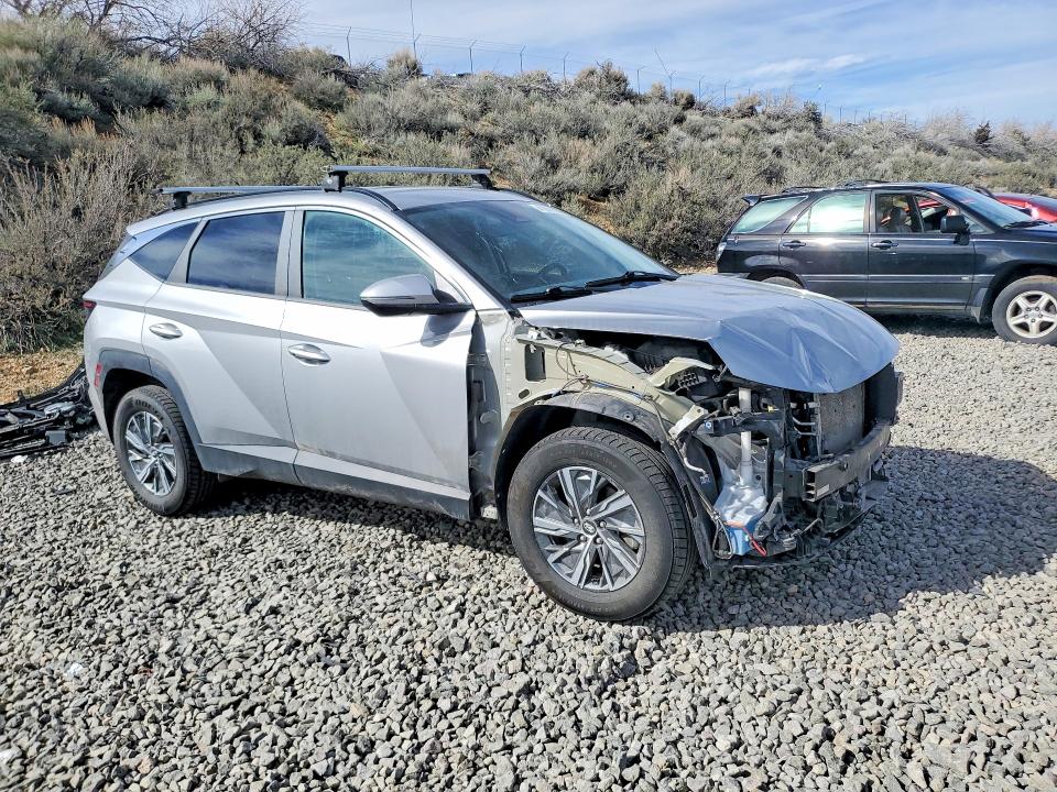 2022 Hyundai Tucson VIN KM8JBCA10NU011437 COPART salvage auction — FRONT END, NV - SALVAGE TITLE, sold $5,200 on 2026-07-30 (photo 4)