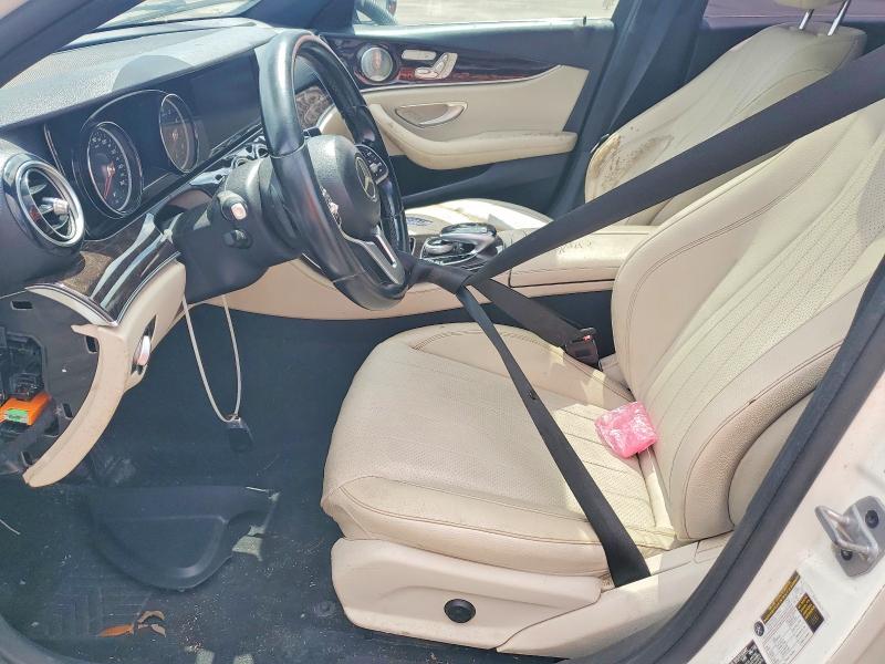 2019 Mercedes-benz E-klasse VIN WDDZF4JB4KA504289 COPART salvage auction — WATER/FLOOD, Fl - Certificate Of Title, sold $8,900 on 2026-07-27 (photo 7)