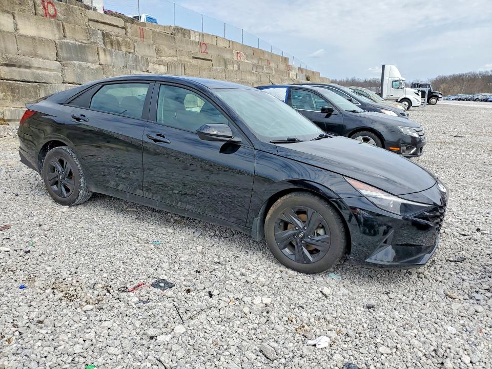 2022 Hyundai Elantra VIN KMHLS4AG4NU369658 COPART salvage auction — SIDE, Oh - Cert Of Title-Salvage, sold $5,800 on 2026-07-31 (photo 4)